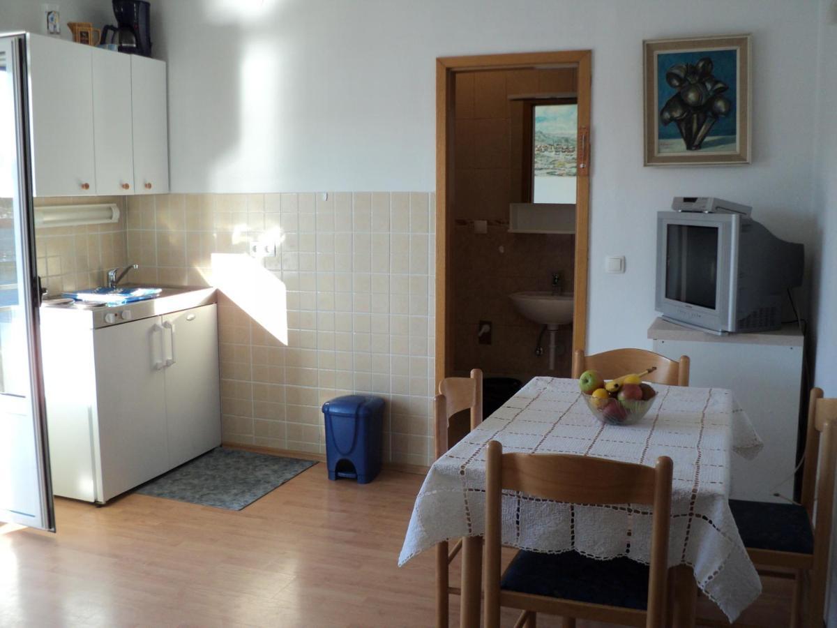 Apartments Rubinic Jelsa  Exterior foto